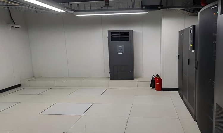 Proyecto de renovación de PUE de una sala de informática en Nanning